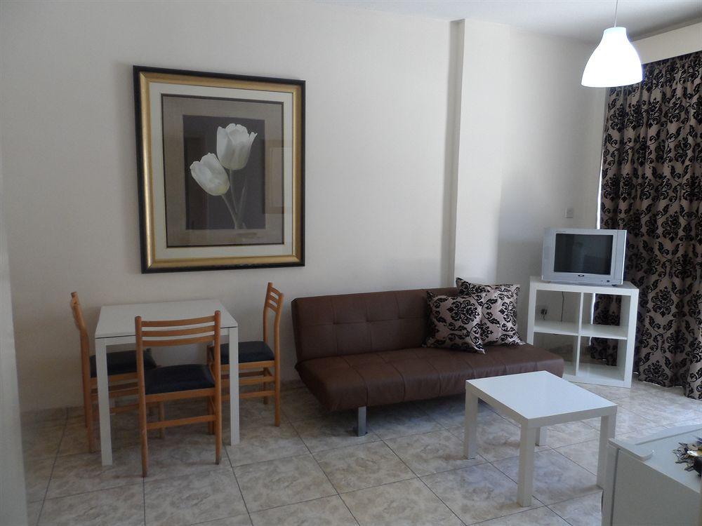 לימסול Geotanya Apartments מראה חיצוני תמונה