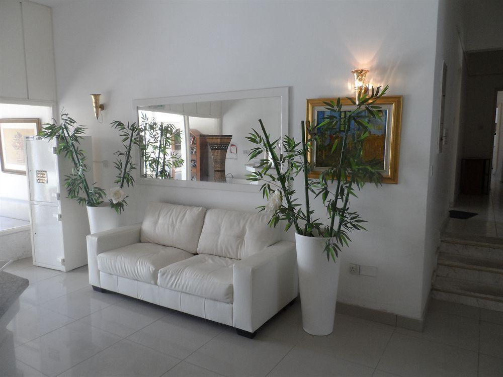 לימסול Geotanya Apartments מראה חיצוני תמונה