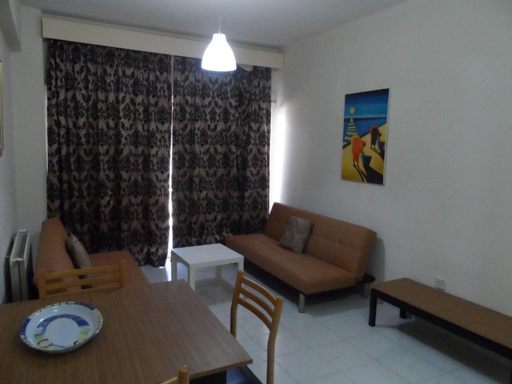 לימסול Geotanya Apartments חדר תמונה